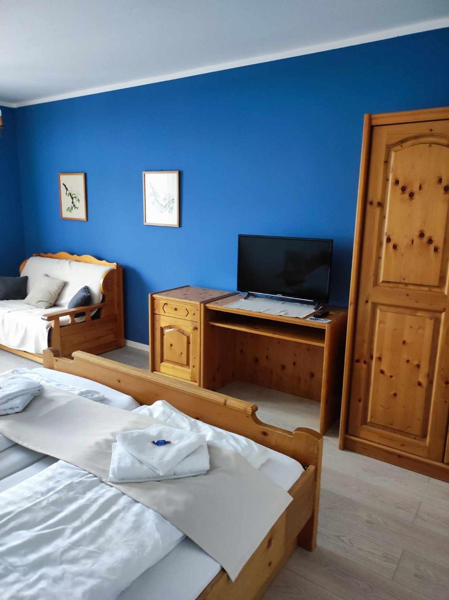Hotel Aquamarin 바트 미테른도르프 외부 사진